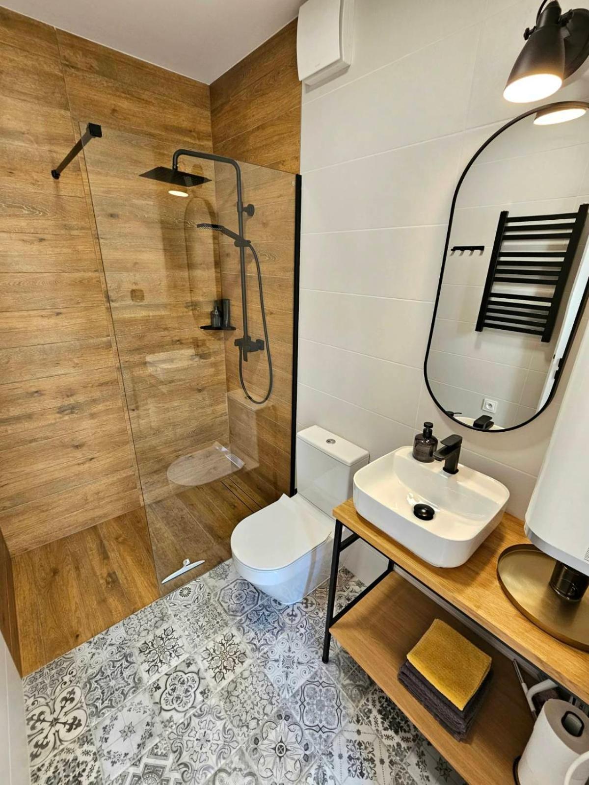 Вилла Binibona Barn Haven Рыдзево Номер фото